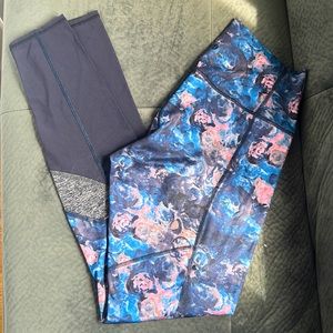 Lululemon Leggings Size 12 Navy/Pink/Blue Floral Painted Pattern